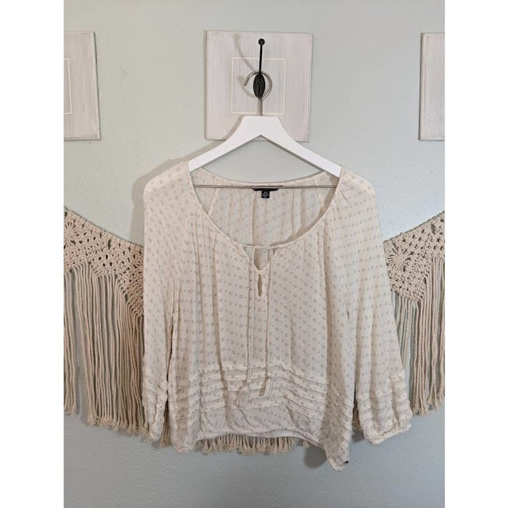 AMERICAN Eagle Ivory Detailed Blouse - Picture 1 of 11
